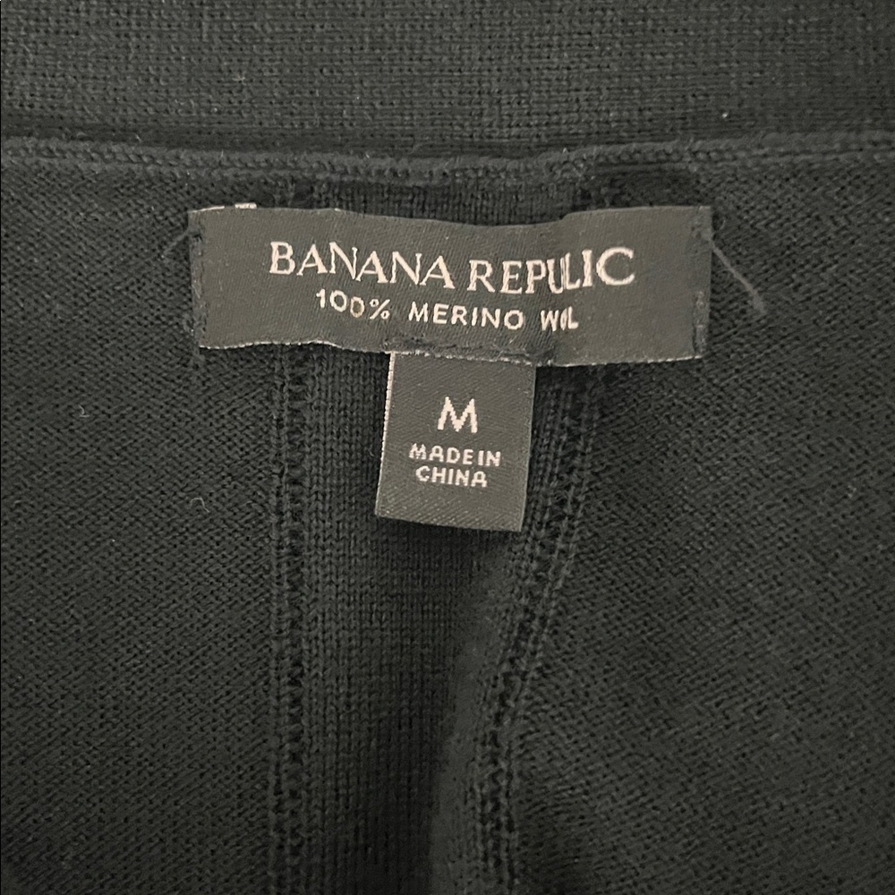 Banana Republic 100% Merino Wool Cardigan Sweater - Picture 9 of 10